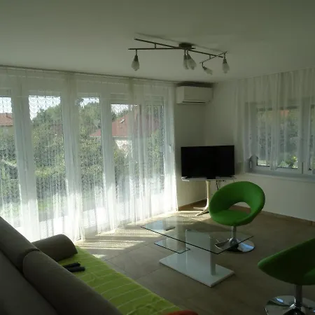 Tulipán Casa de Férias Balatonberény