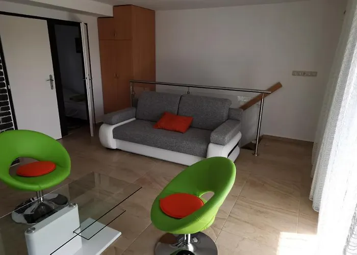 Tulipan Vendeghaz * Balatonberény